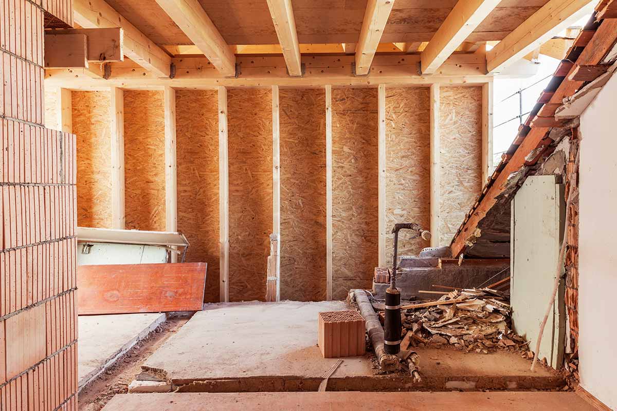 Dachbodenausbau Kosten pro m²: Preise berechnen